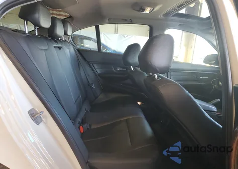 2014 BMW 328 I z USA, uszkodzony, nr VIN WBA3A5G56ENP31452